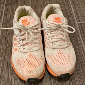 Nike Womens Zoom Pegasus 31 - Running Shoes